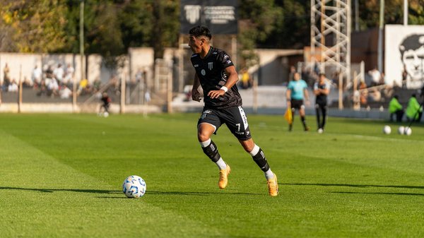 How Can UK Women Find Their Unique Fashion Style?